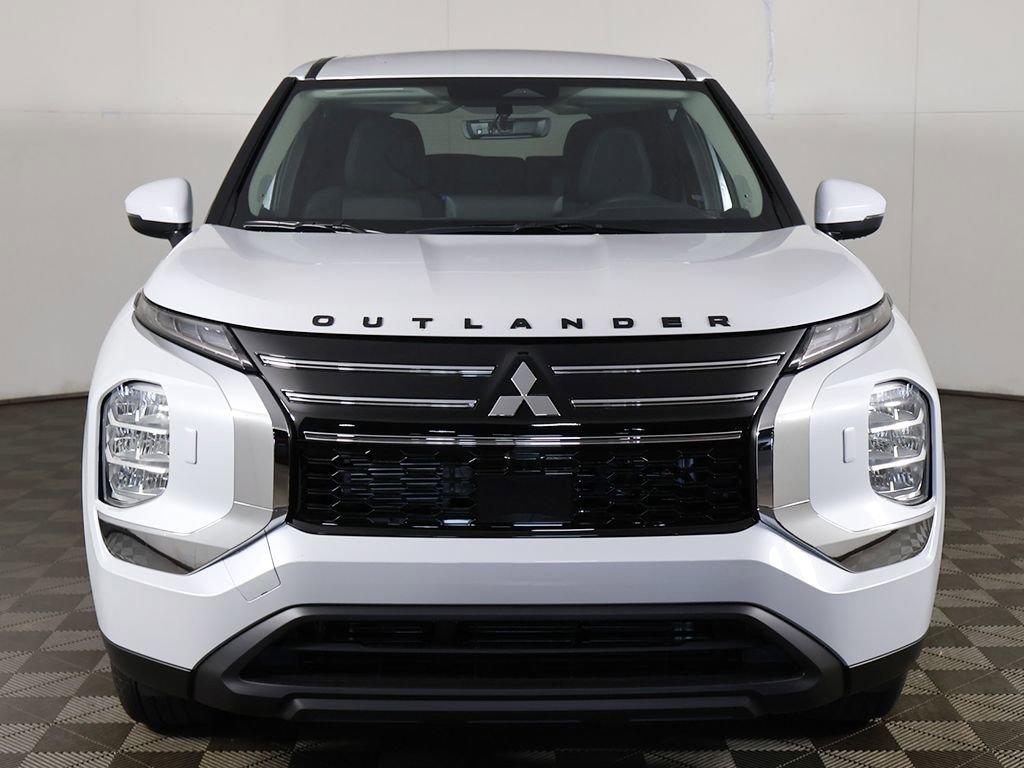 New 2026 Mitsubishi Outlander ES AWD/4WD image 11