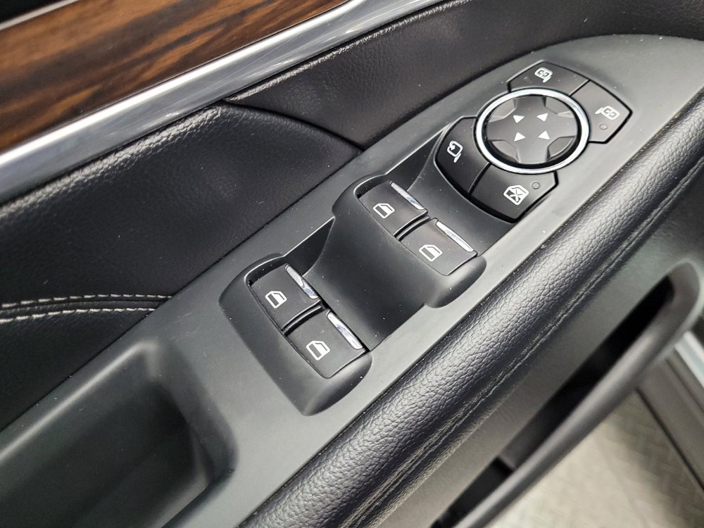 Used 2016 Ford Explorer Limited FWD image 27