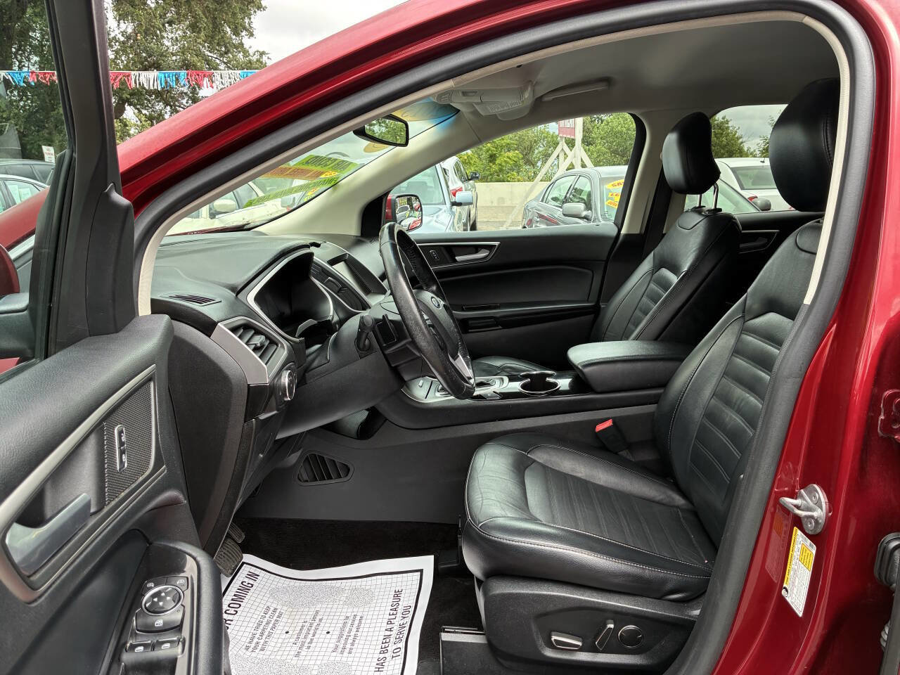 Used 2015 Ford Edge SEL w/ Equipment Group 201A AWD/4WD image 3