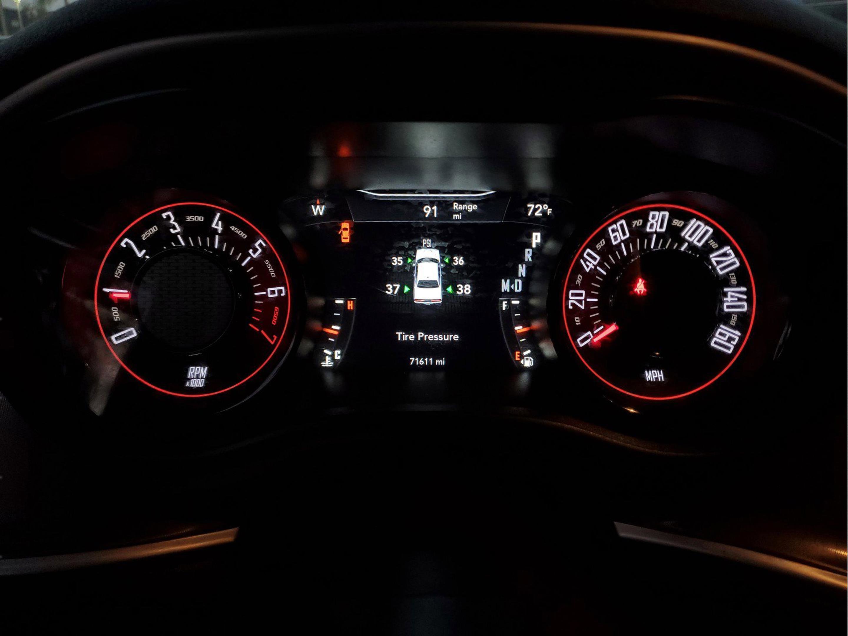 Certified 2022 Dodge Challenger SXT w/ Blacktop Package image 28