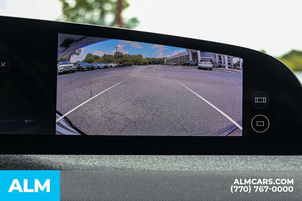 Used 2024 Lucid Air Pure RWD image 34
