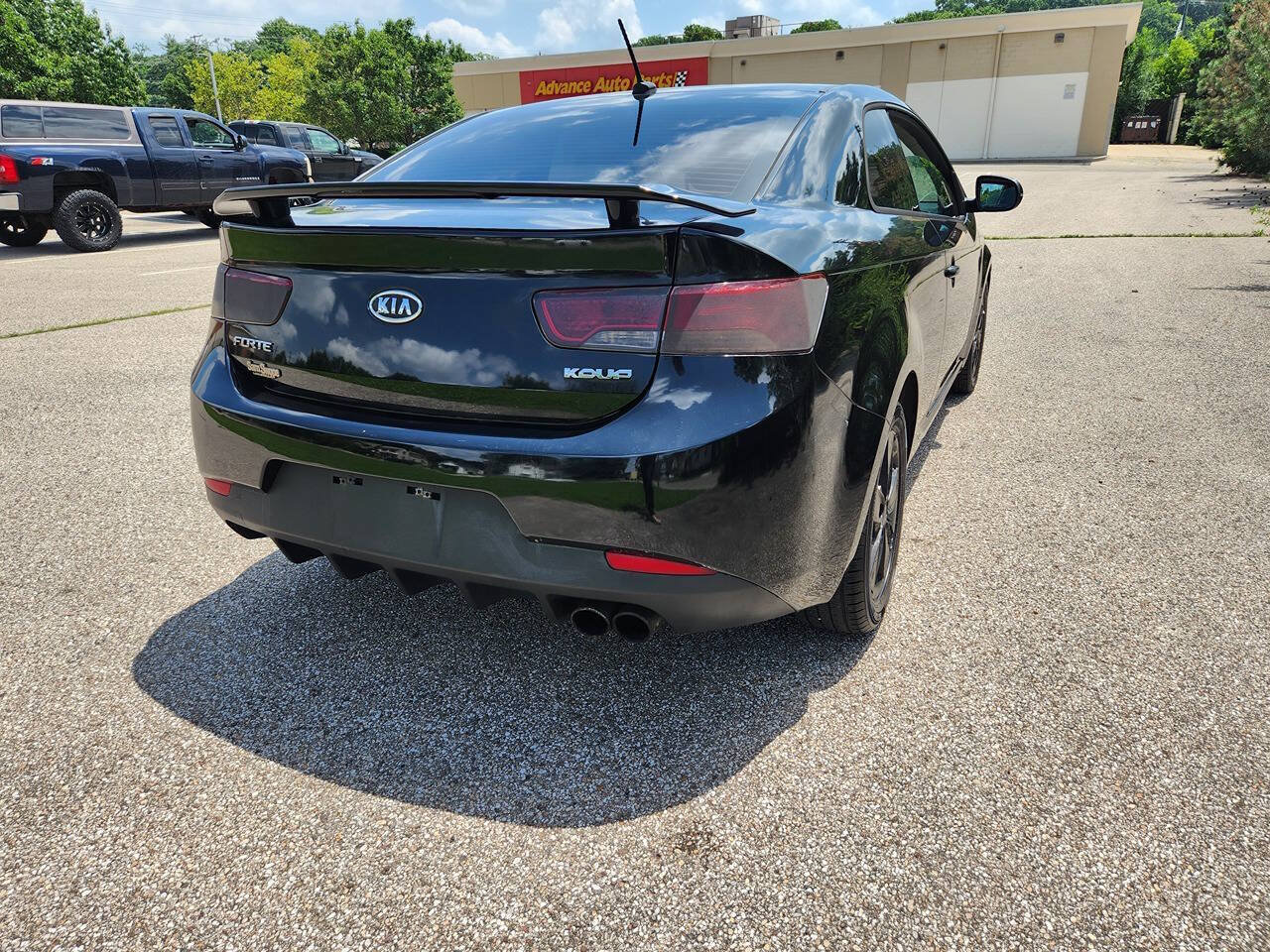 Used 2011 Kia Forte Koup EX FWD image 21