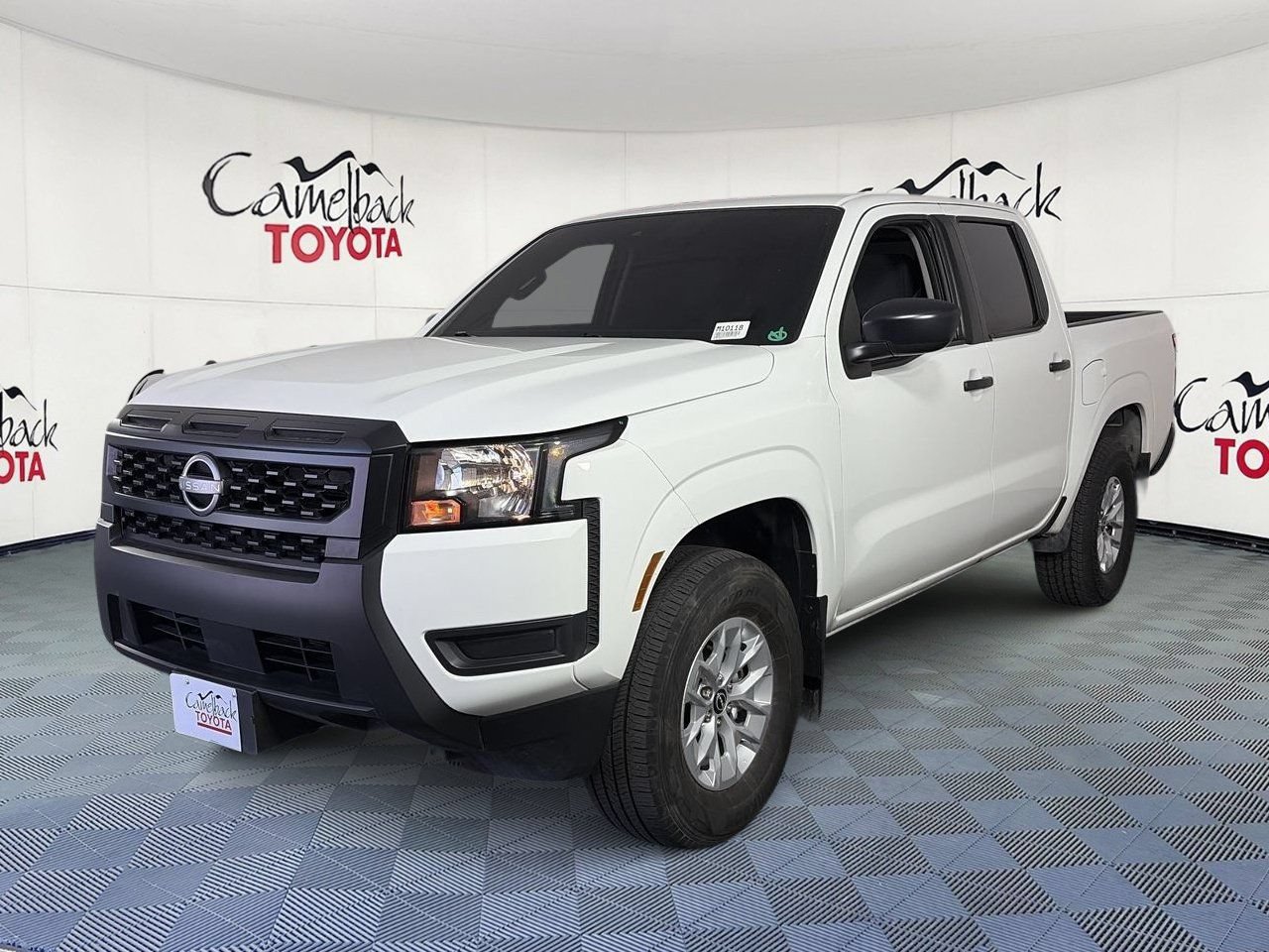 Used 2025 Nissan Frontier S w/ S Utility Package AWD/4WD image 2