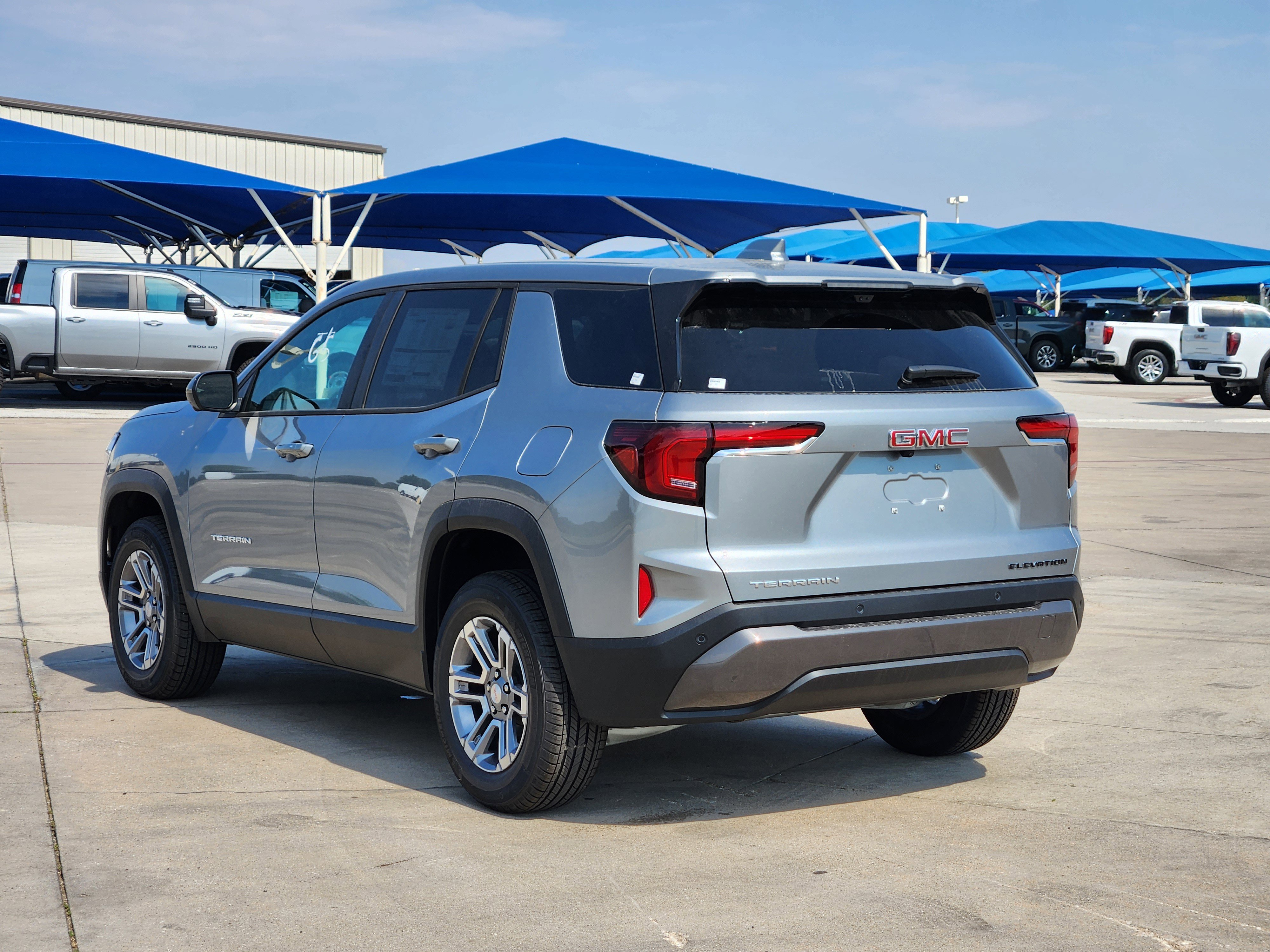 New 2026 GMC Terrain Elevation w/ Technology Package II image 3