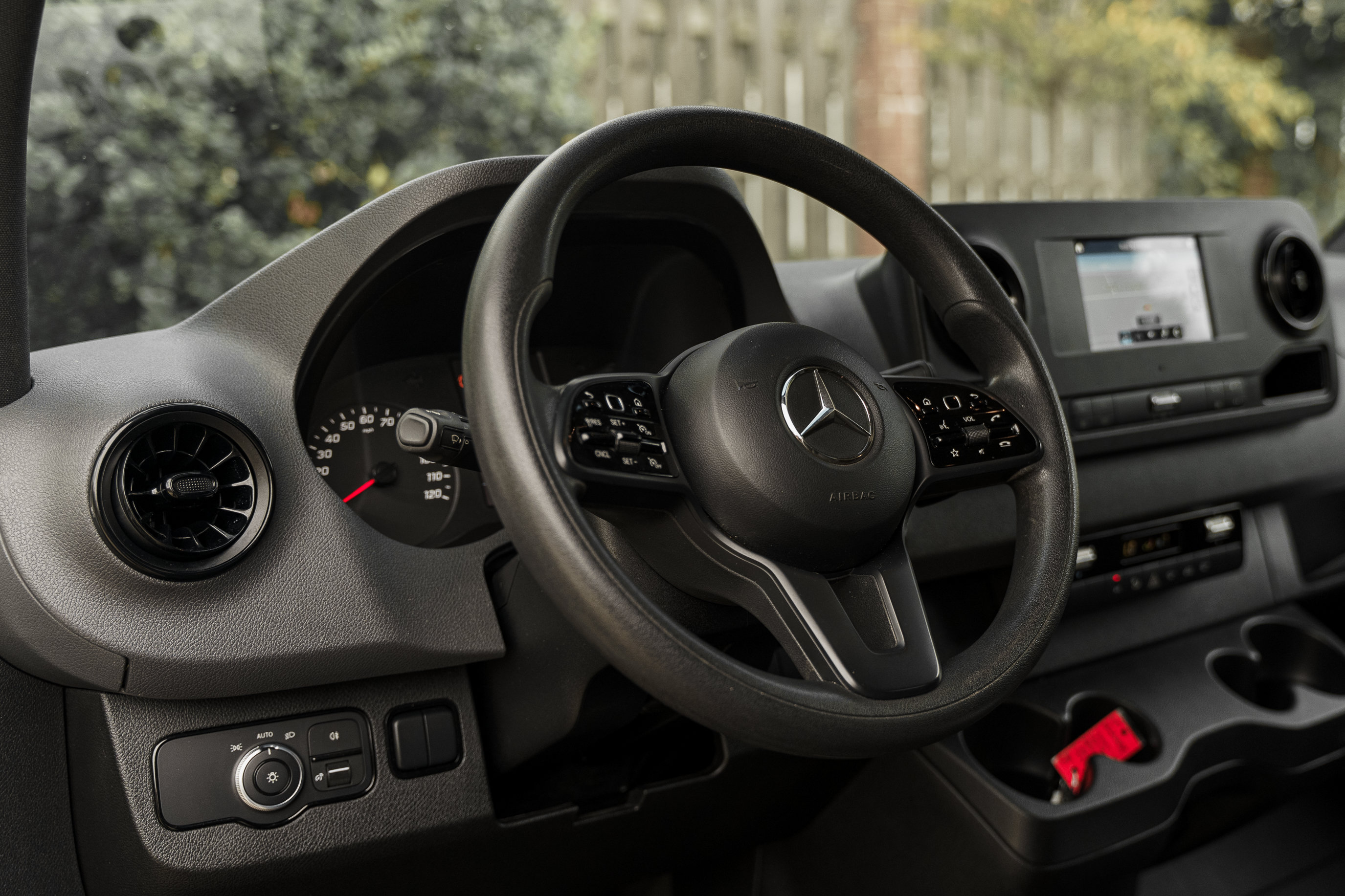 Used 2020 Mercedes-Benz Sprinter 2500 image 8