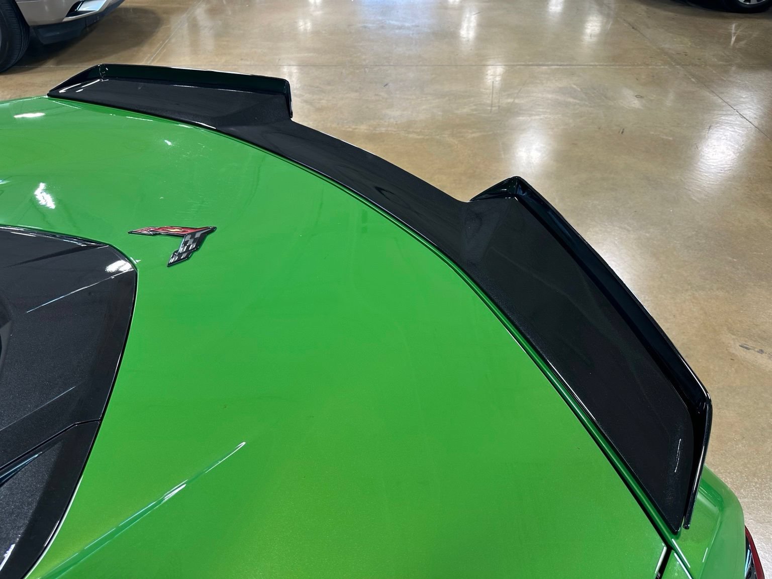 Used 2026 Chevrolet Corvette Z06 RWD image 12