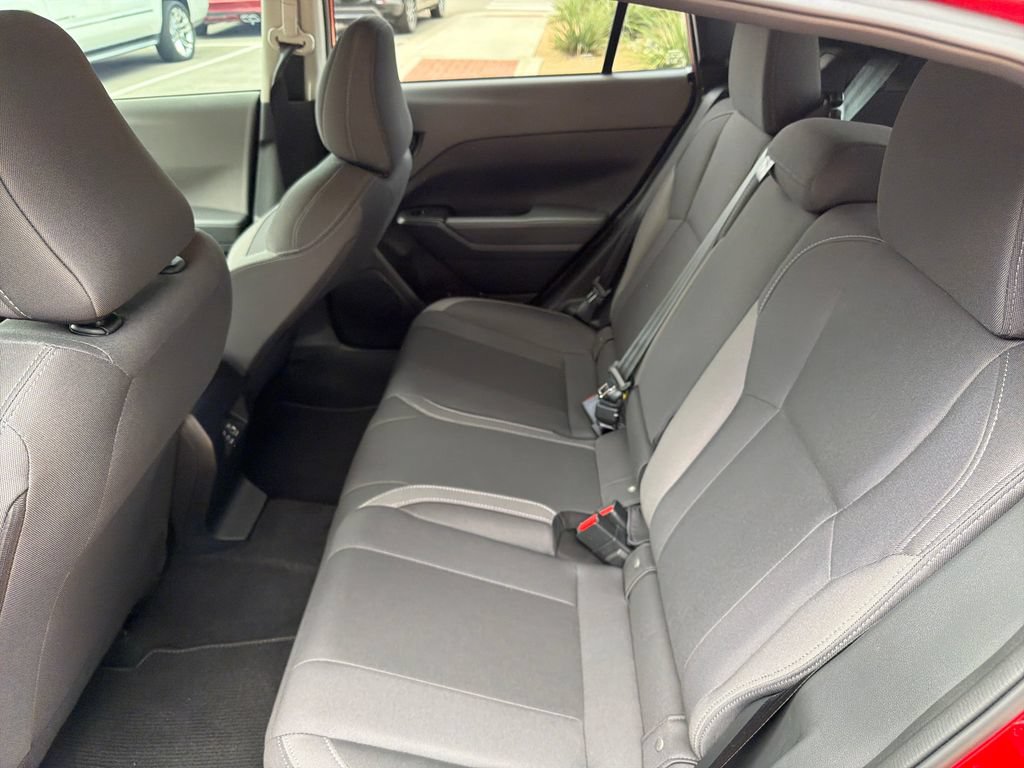 Used 2025 Subaru Crosstrek 2.5i Premium AWD/4WD image 38