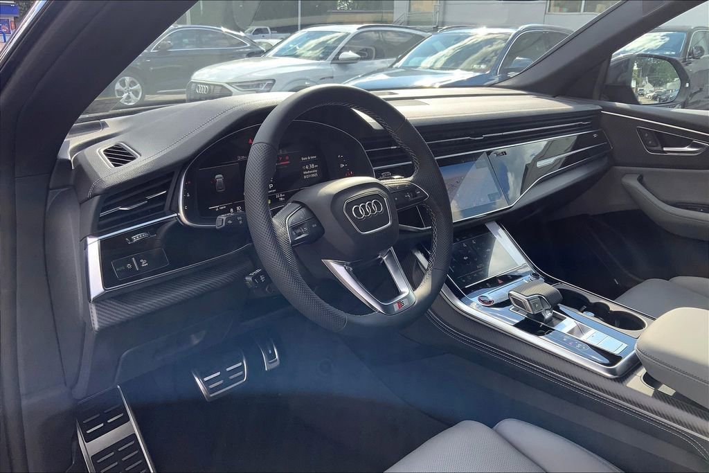 New 2025 Audi SQ8 Premium Plus image 9