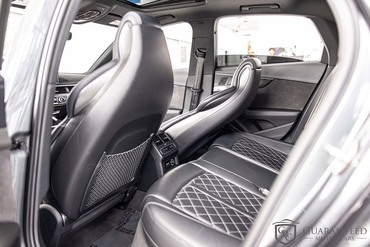 Used 2019 Audi S4 Premium Plus w/ Premium Plus Package AWD/4WD image 35