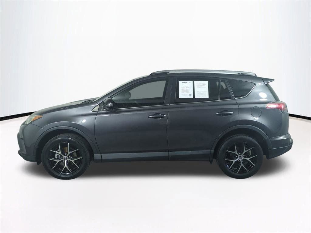 Used 2016 Toyota RAV4 SE FWD image 8