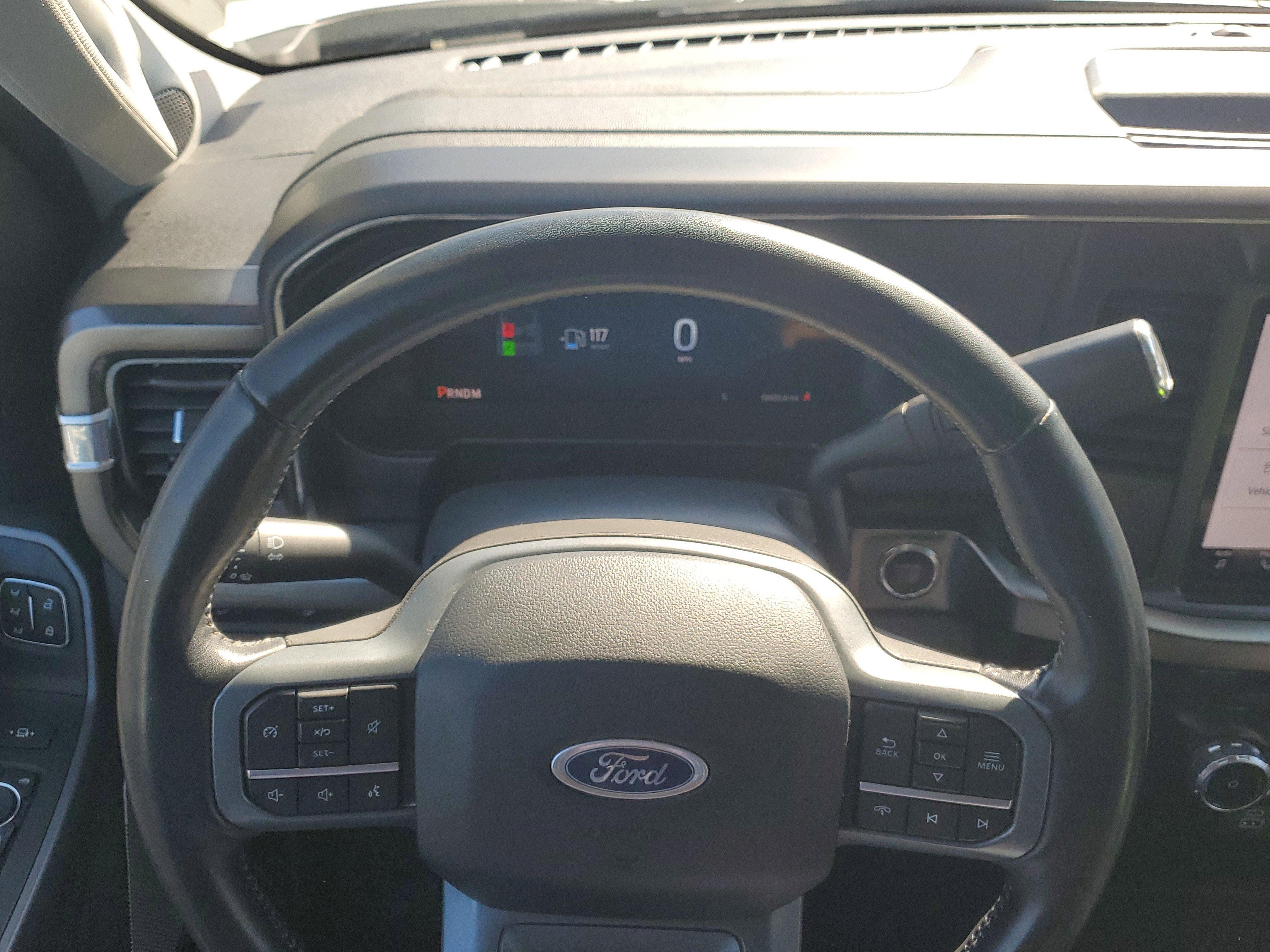 Used 2024 Ford F250 Lariat w/ Sport Appearance Package image 19