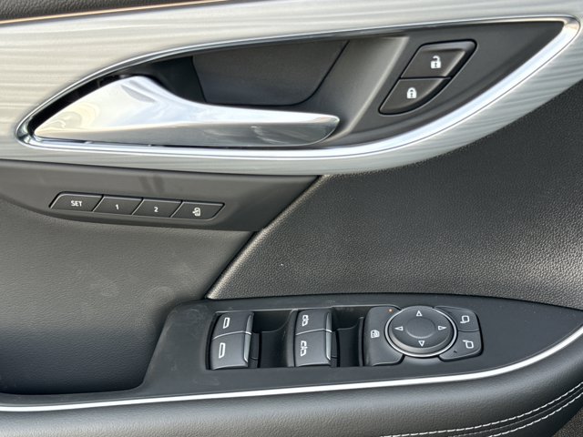 New 2026 Buick Envision Avenir AWD/4WD image 17