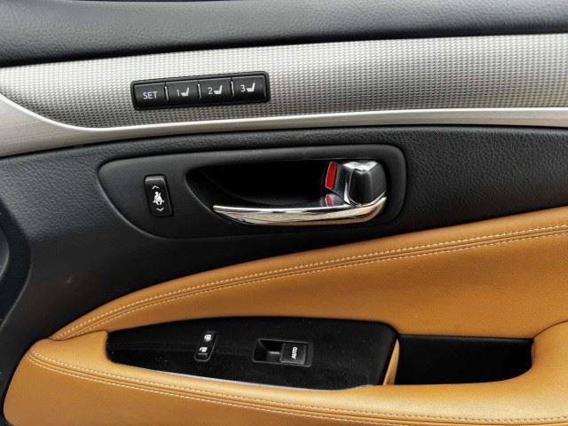 Used 2014 Lexus LS 460 w/ F Sport Package RWD image 58