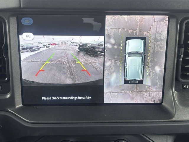 Used 2025 Ford Bronco Badlands image 28