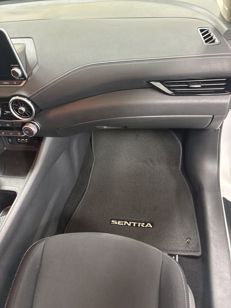 Used 2024 Nissan Sentra SV image 27