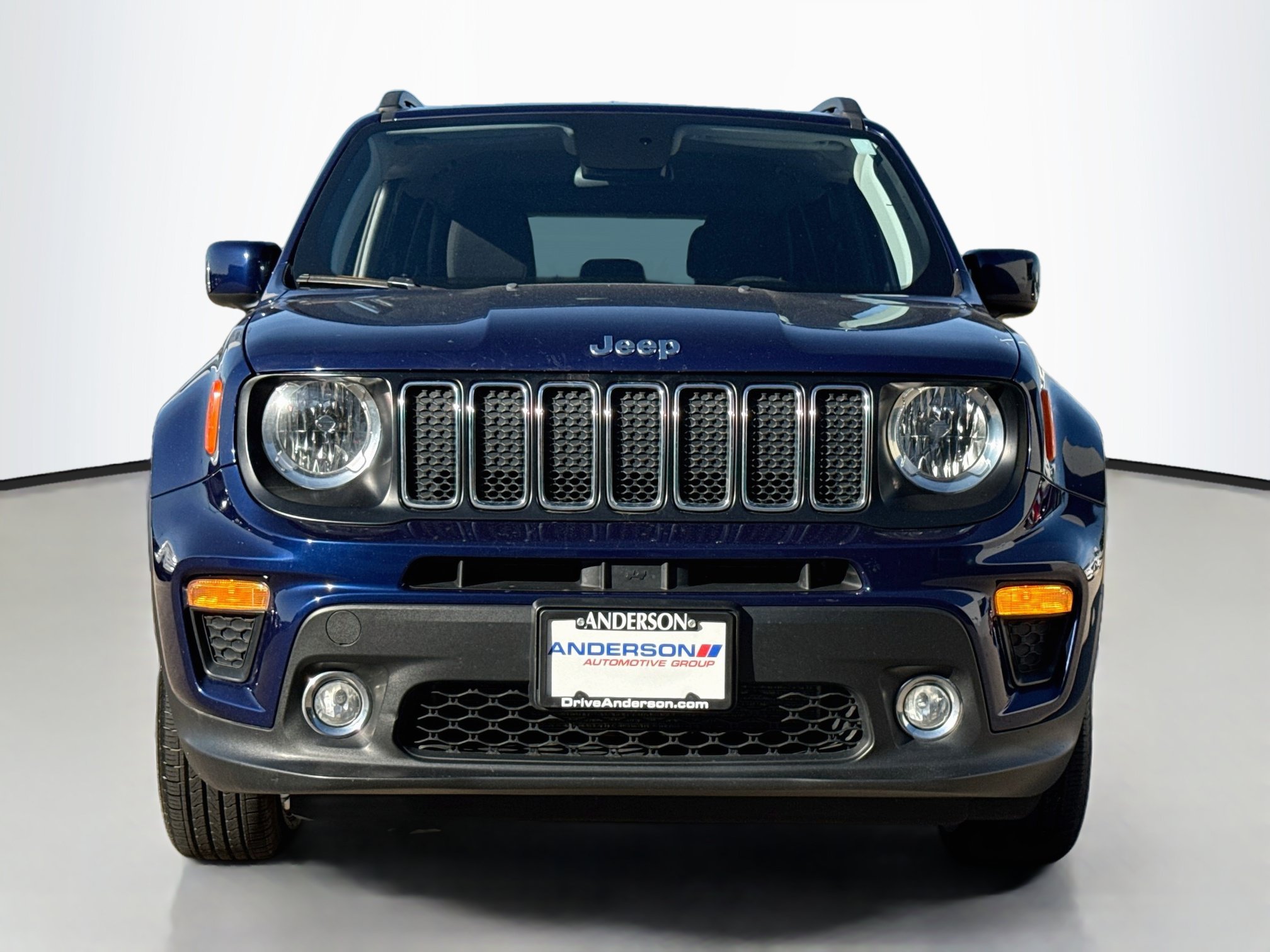 Used 2020 Jeep Renegade Latitude w/ Cold Weather Group AWD/4WD image 2