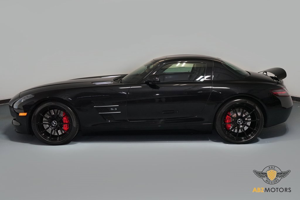 Used 2011 Mercedes-Benz SLS AMG Coupe image 6