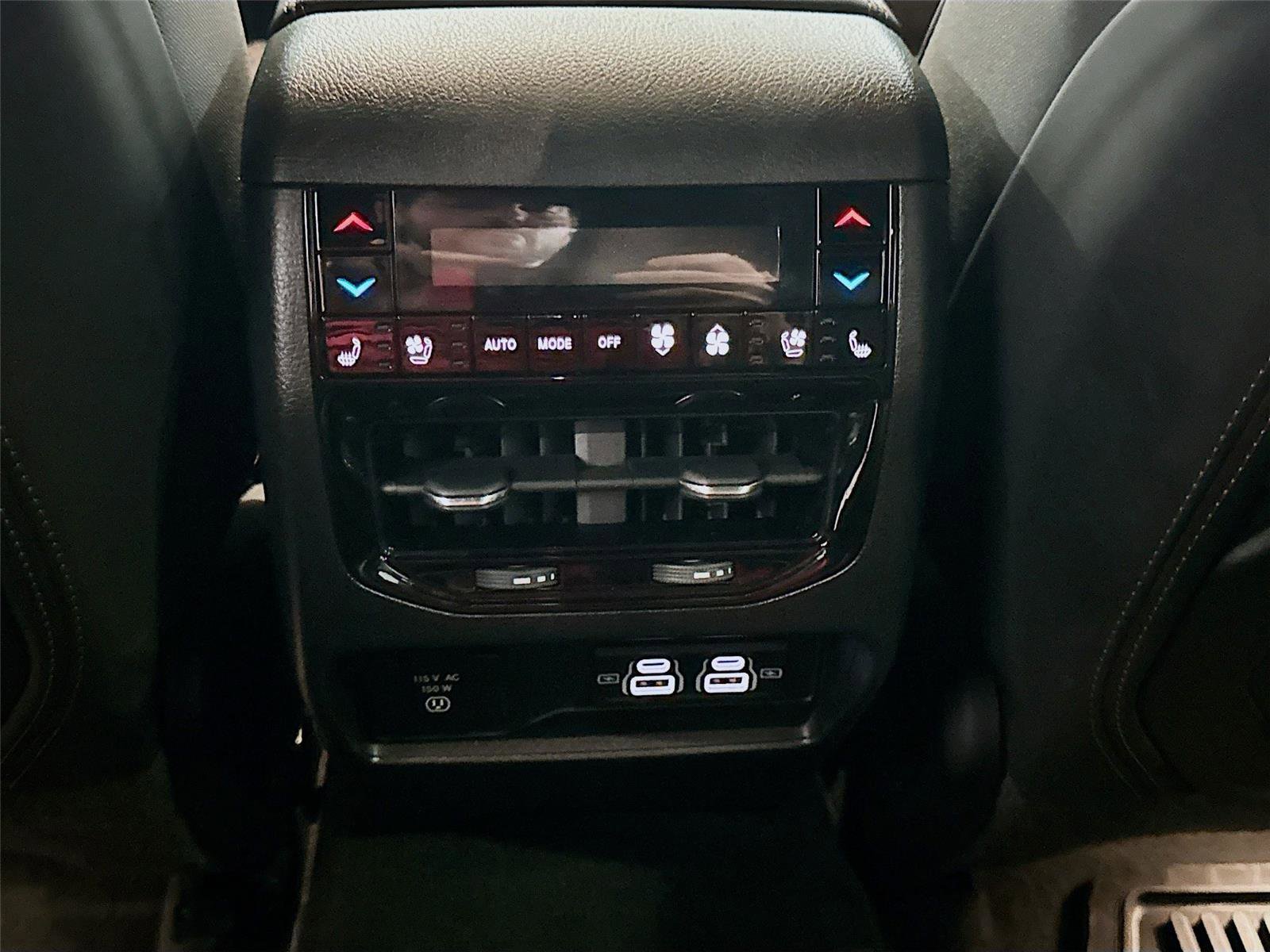 Used 2022 Jeep Grand Cherokee Summit image 19