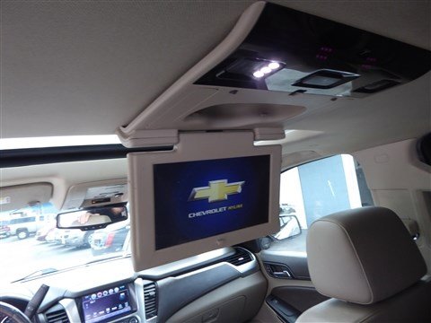 Used 2019 Chevrolet Suburban LT image 23