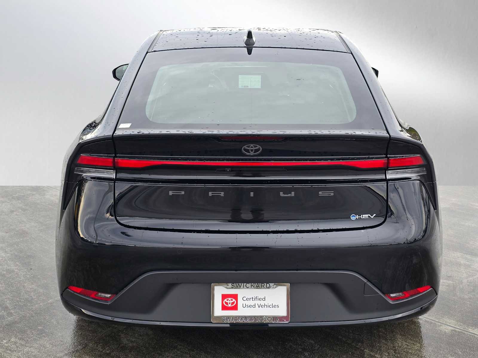 Used 2026 Toyota Prius LE image 6
