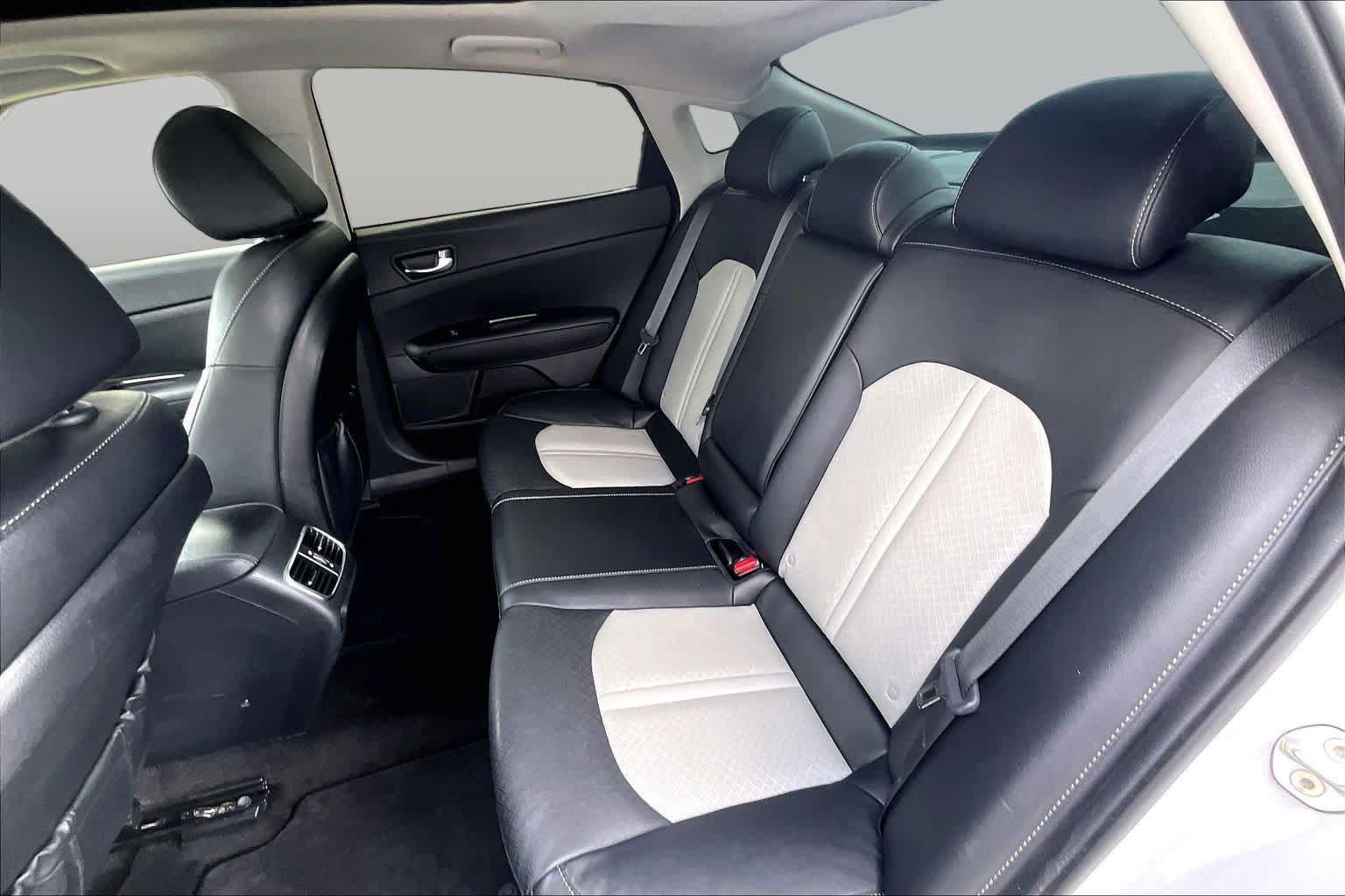 Used 2019 Kia Optima EX w/ EX Premium Package FWD image 19