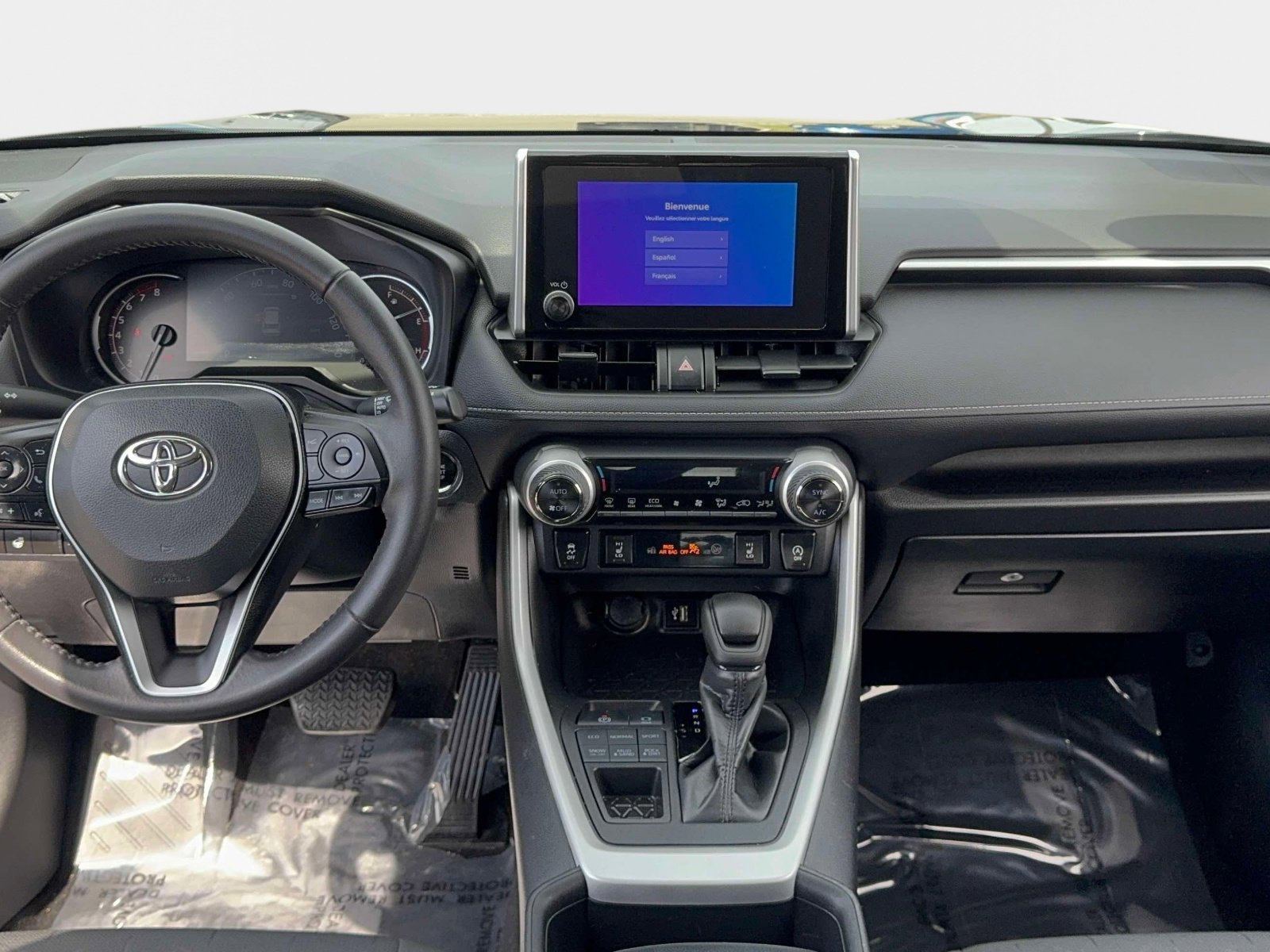 Certified 2024 Toyota RAV4 XLE w/ Convenience Package image 11