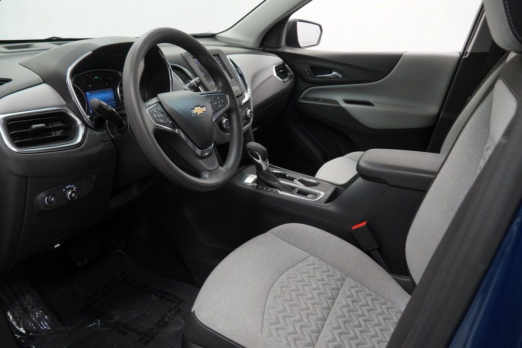 Used 2024 Chevrolet Equinox LS w/ LS Convenience Package image 17