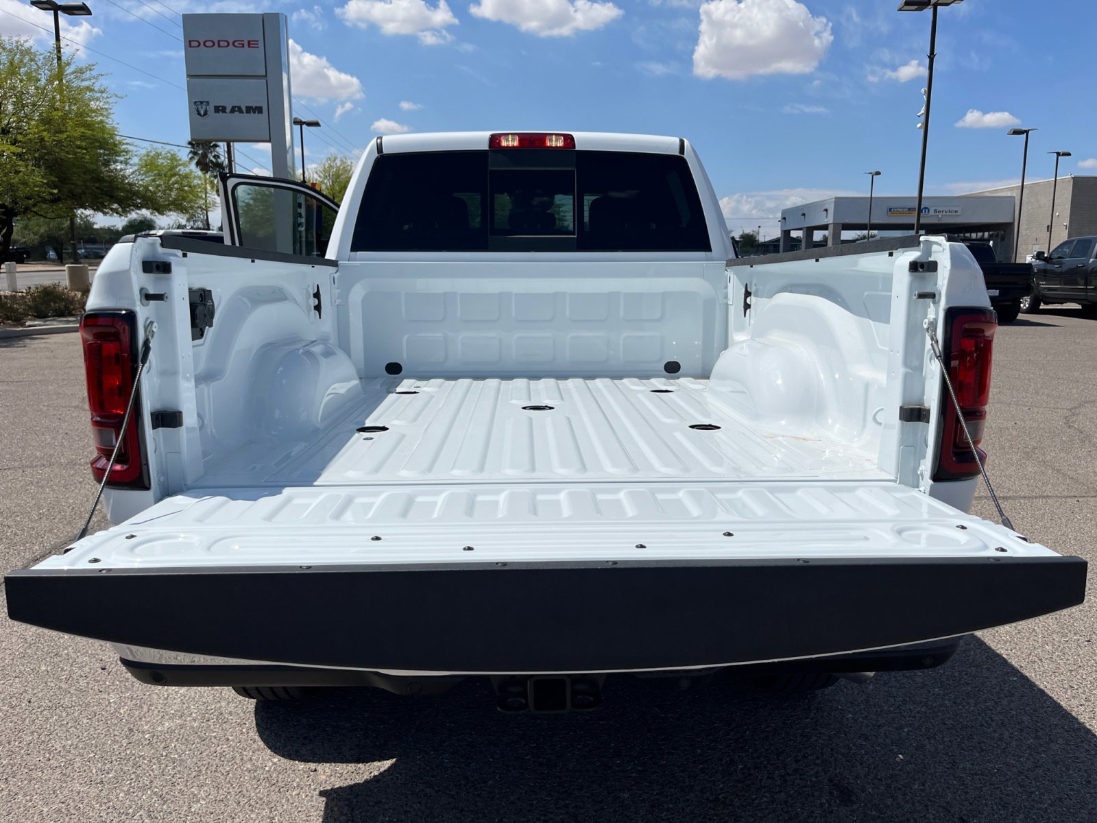 New 2025 RAM 2500 Tradesman image 34
