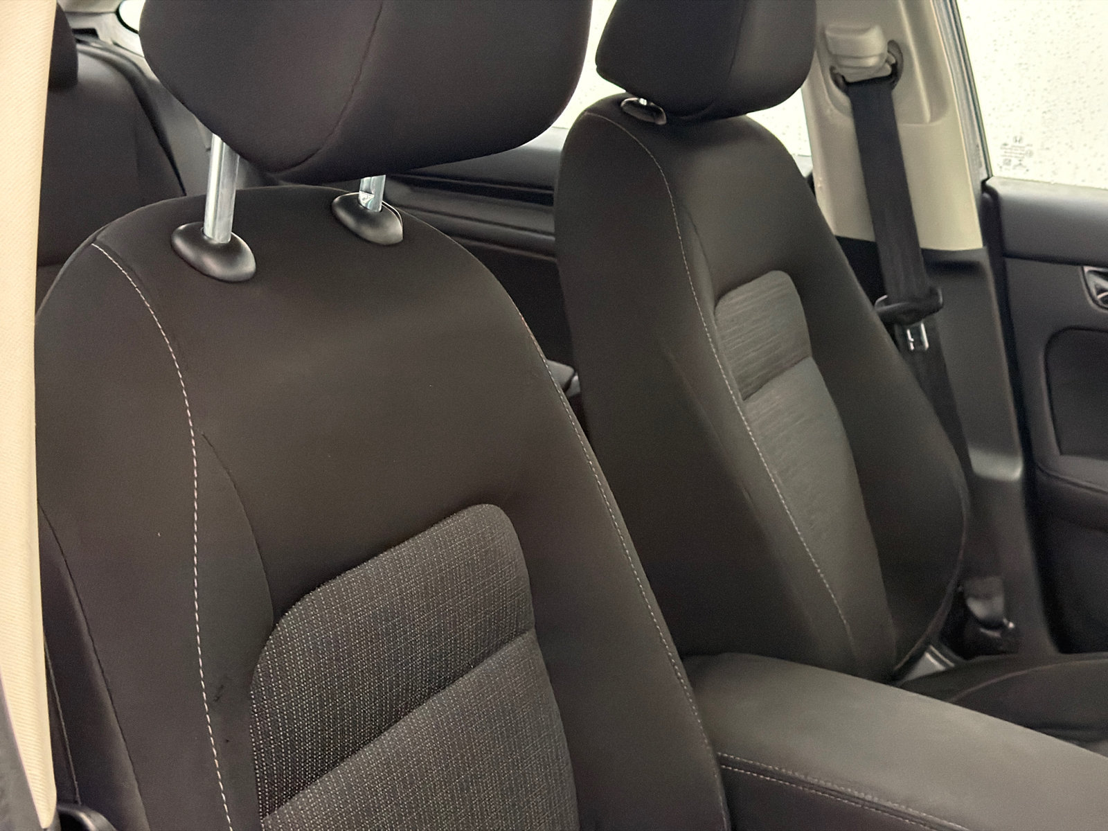 Used 2023 Honda Civic EX image 9