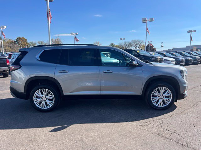 Used 2024 GMC Acadia Elevation w/ LPO, Floor Liner Package FWD image 4
