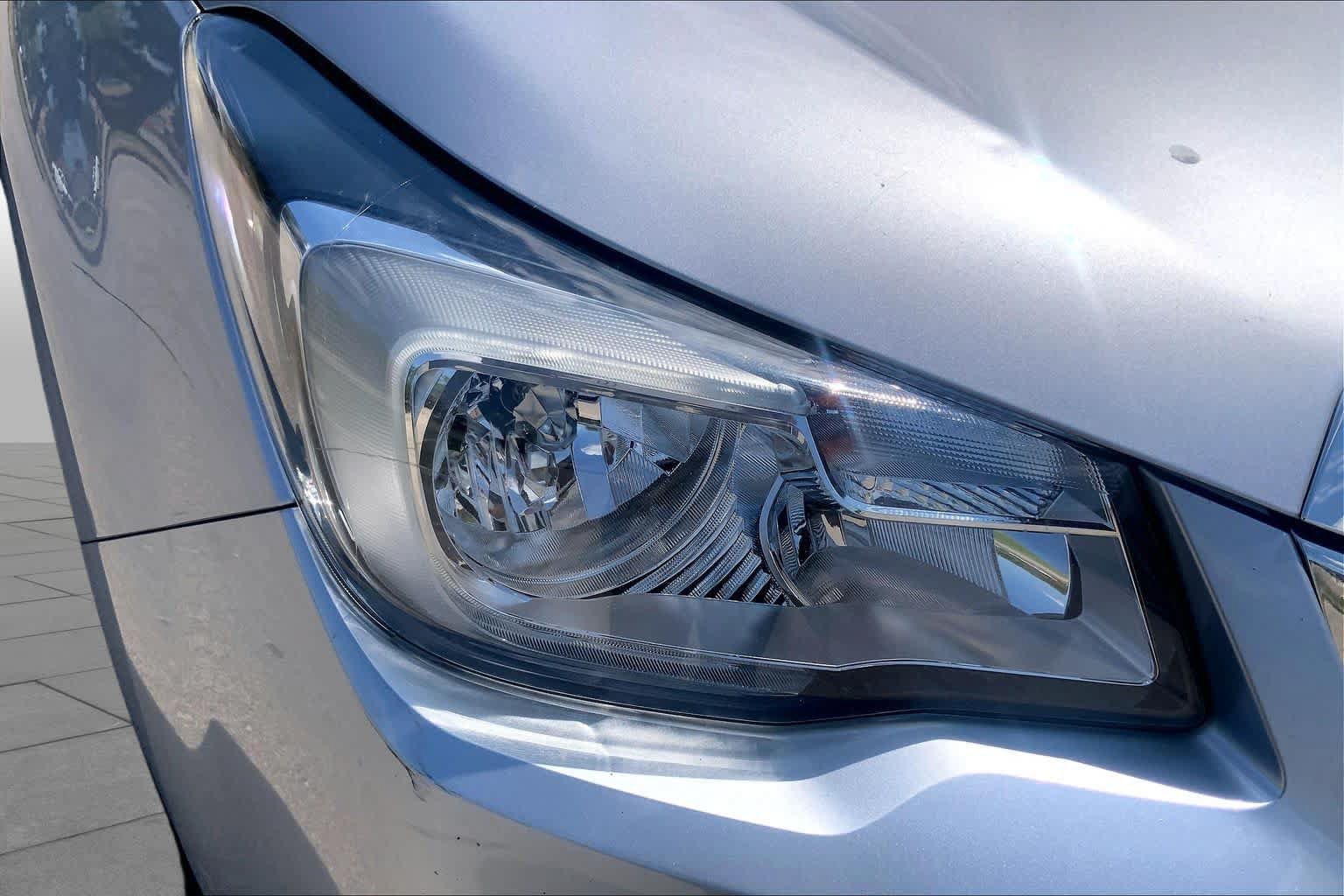 Used 2018 Subaru Forester 2.5i AWD/4WD image 26