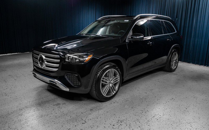 New 2026 Mercedes-Benz GLS 450 4MATIC image 1