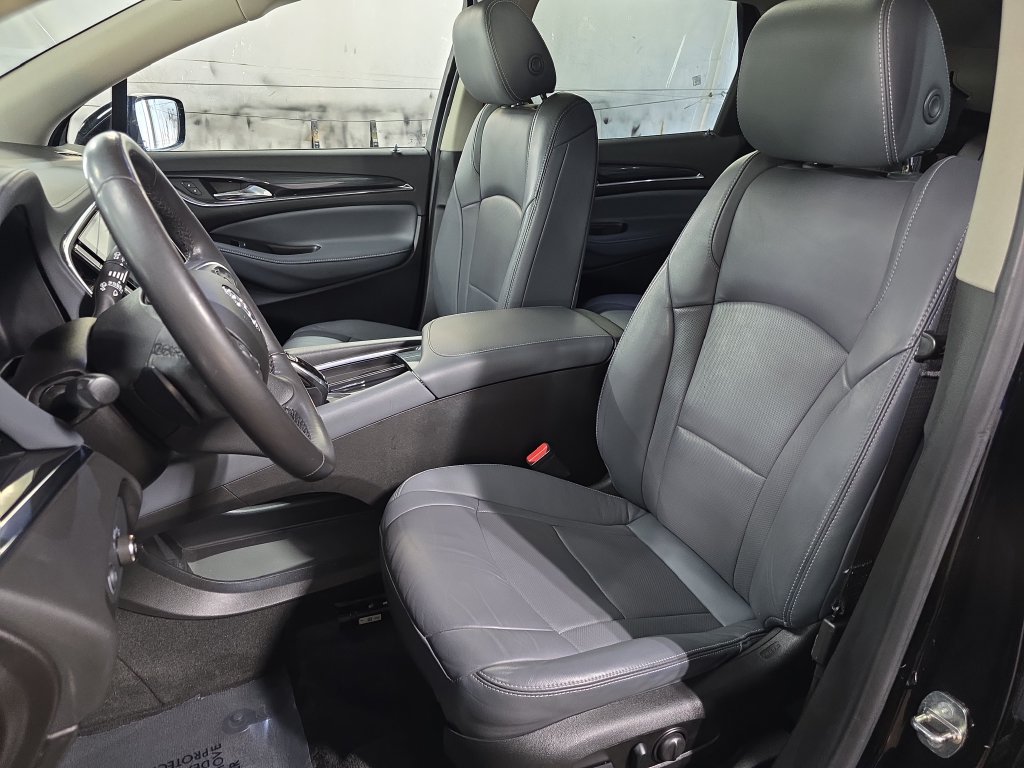 Used 2018 Buick Enclave Essence w/ Trailering Package FWD image 20