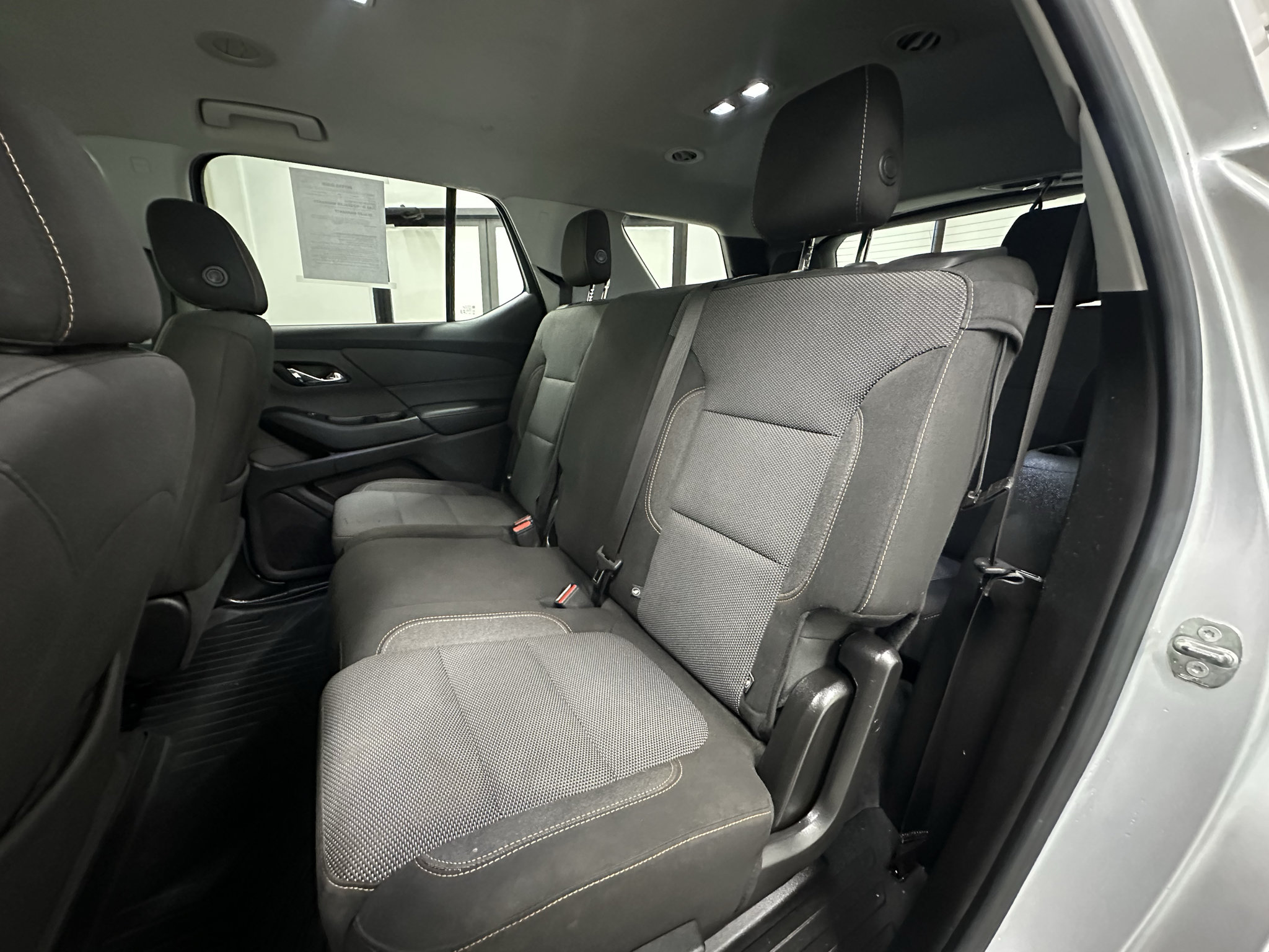 Used 2018 Chevrolet Traverse LS FWD image 20