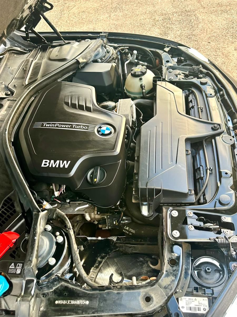 Used 2017 BMW 320i xDrive Sedan AWD/4WD image 40