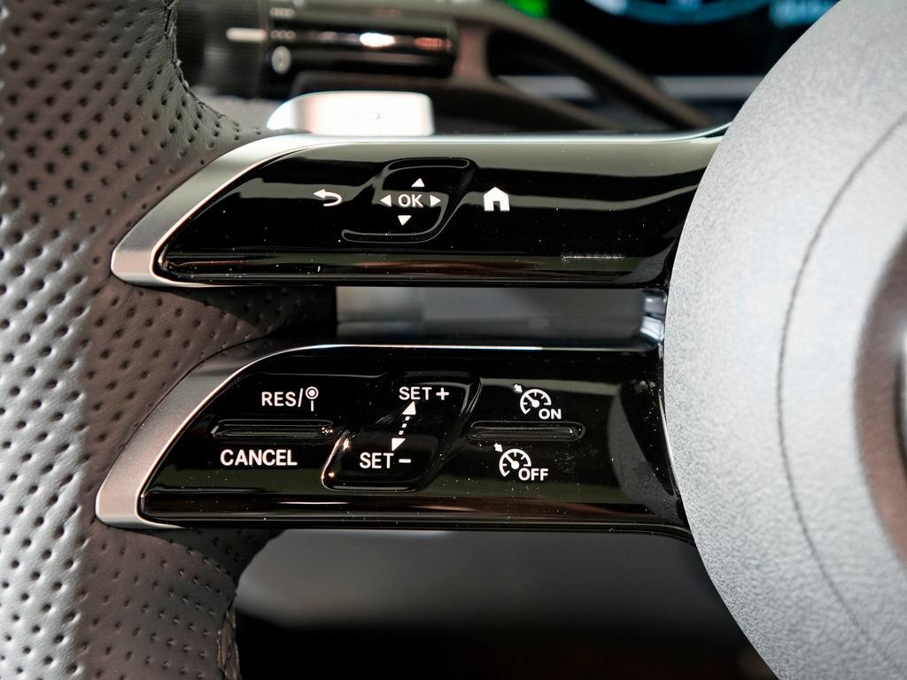 Certified 2026 Mercedes-Benz GLC 300 4MATIC image 19
