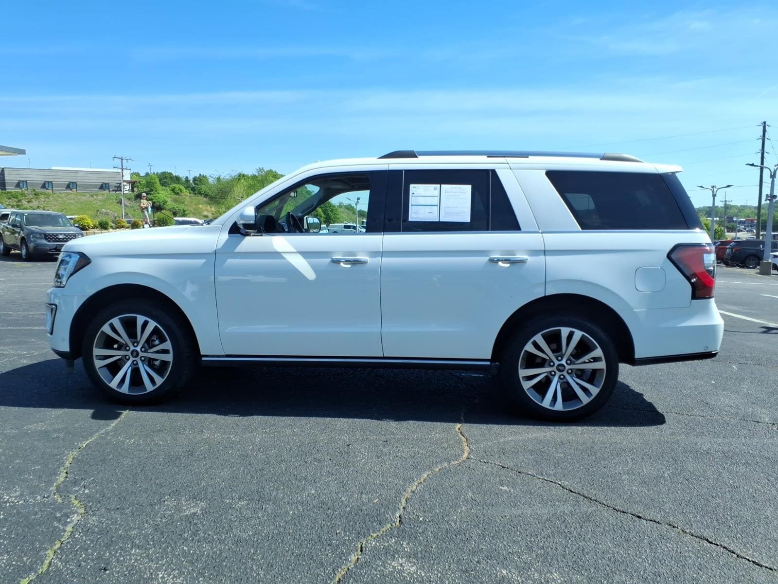 Certified 2021 Ford Expedition Limited AWD/4WD image 4