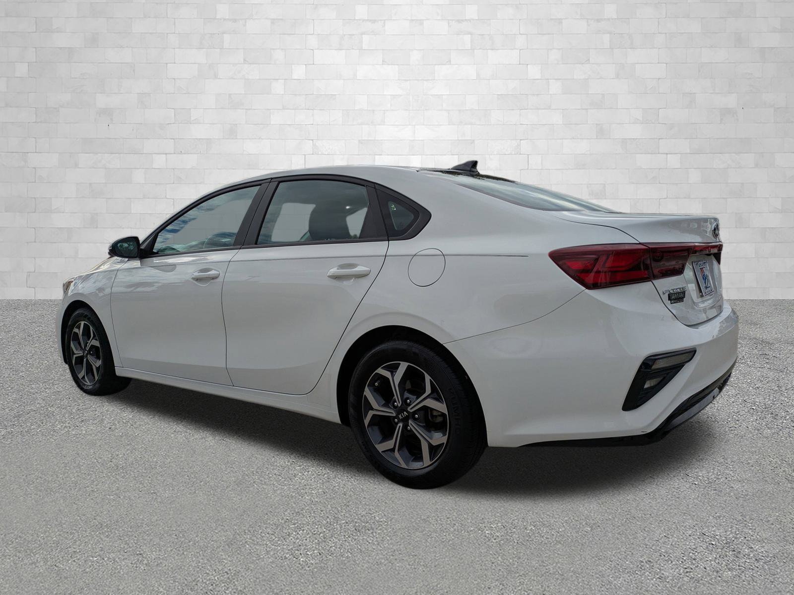 Used 2021 Kia Forte LXS image 4