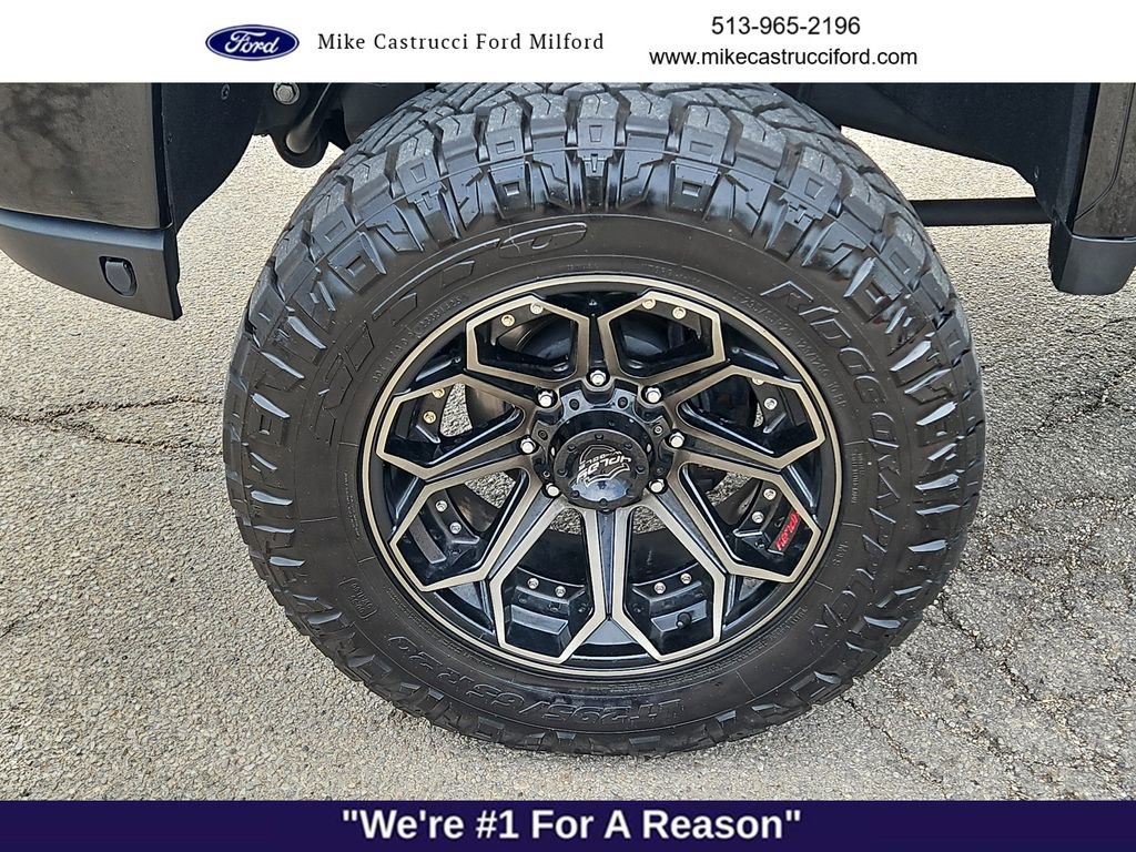 Used 2020 GMC Sierra 3500 AT4 w/ AT4 Premium Package AWD/4WD image 9