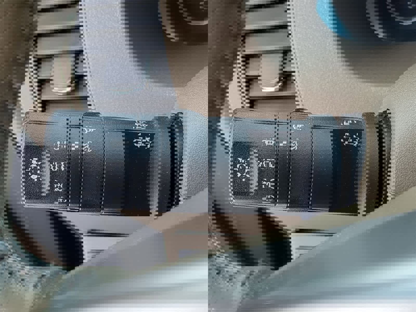 Used 2007 Nissan Pathfinder SE w/ SE Premium Pkg image 35