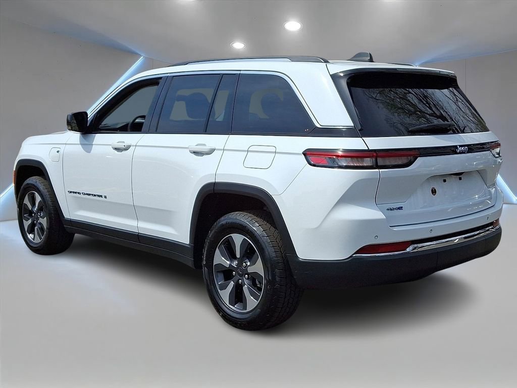 Used 2023 Jeep Grand Cherokee 4WD 4xe image 7