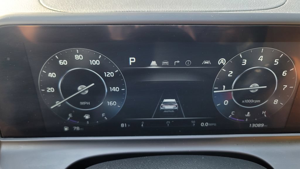 Used 2025 Kia Seltos EX w/ EX Sunroof Package FWD image 19