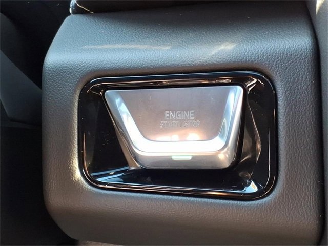 New 2026 GMC Yukon Elevation image 25