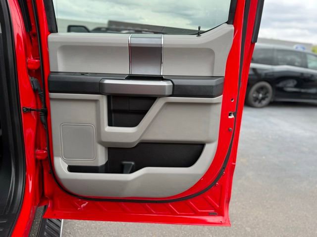 Used 2018 Ford F150 XLT w/ Equipment Group 302A Luxury AWD/4WD image 22