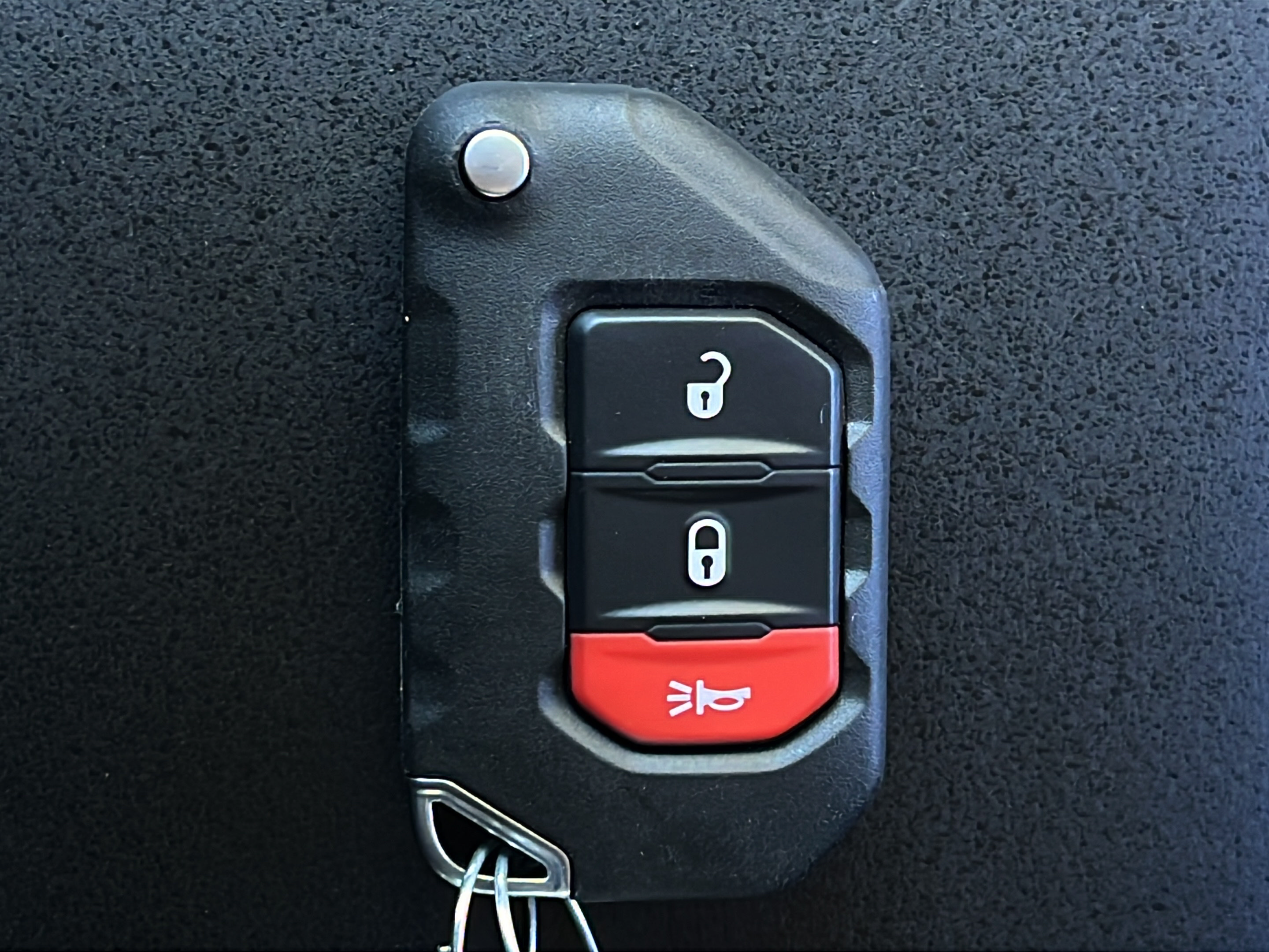 Used 2019 Jeep Wrangler Unlimited Sahara AWD/4WD image 22