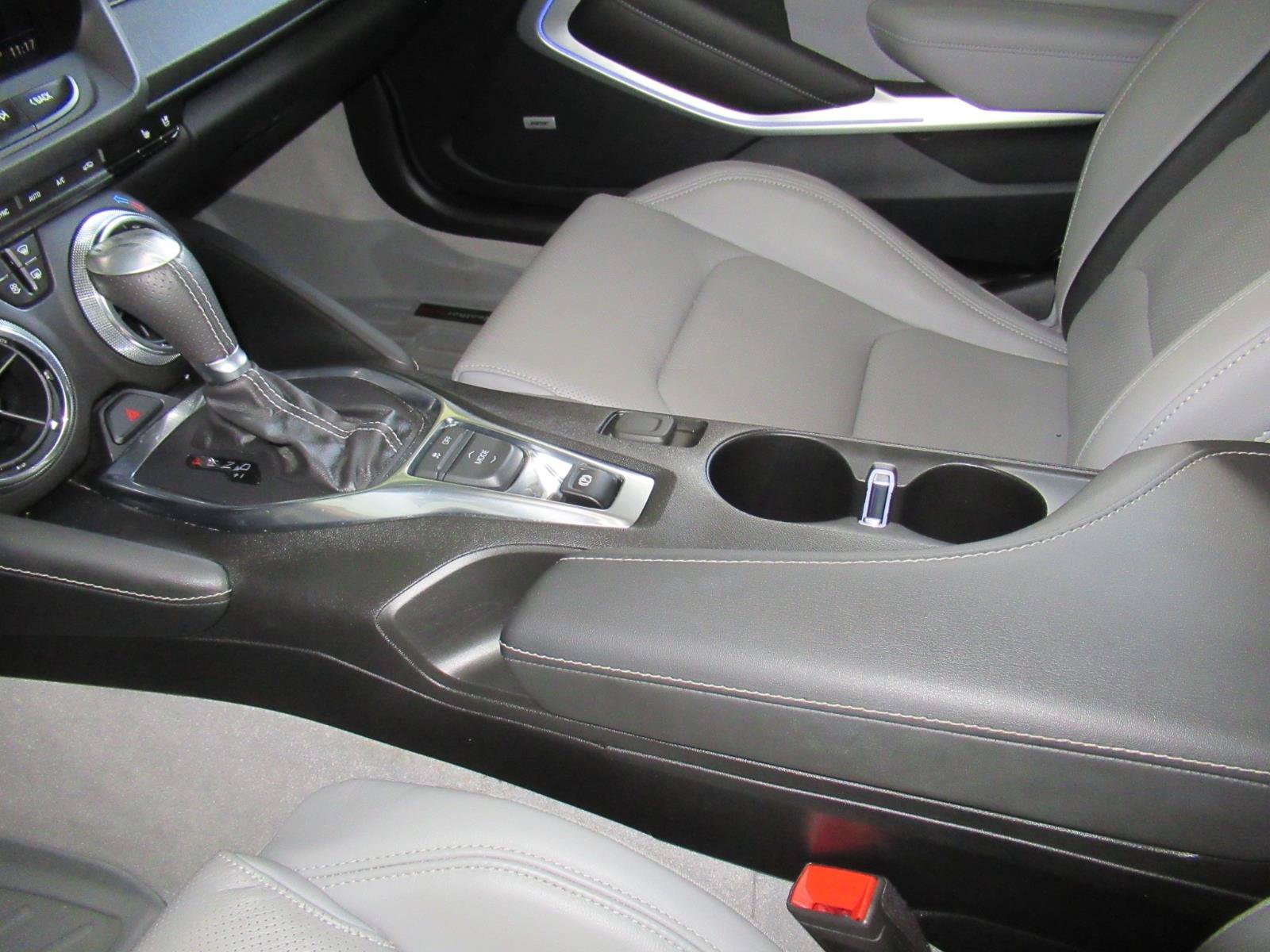 Used 2023 Chevrolet Camaro SS RWD image 16