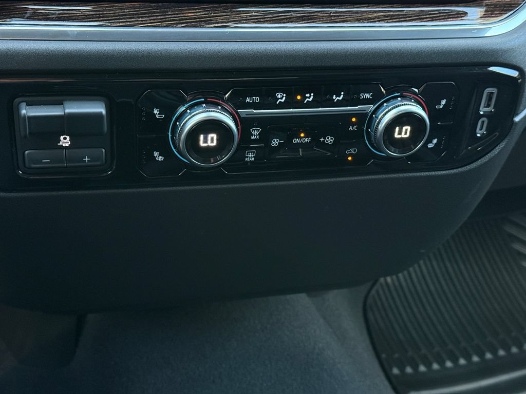Used 2023 GMC Sierra 1500 Elevation RWD image 28