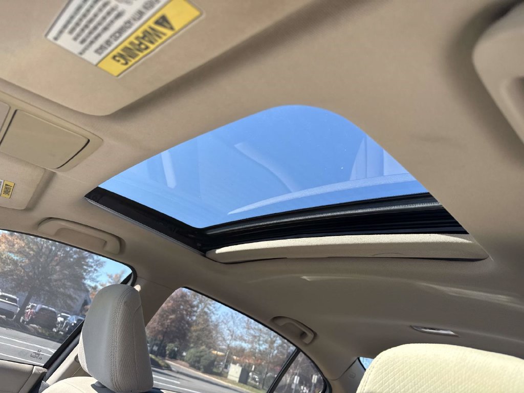 Used 2016 Honda Accord EX image 25