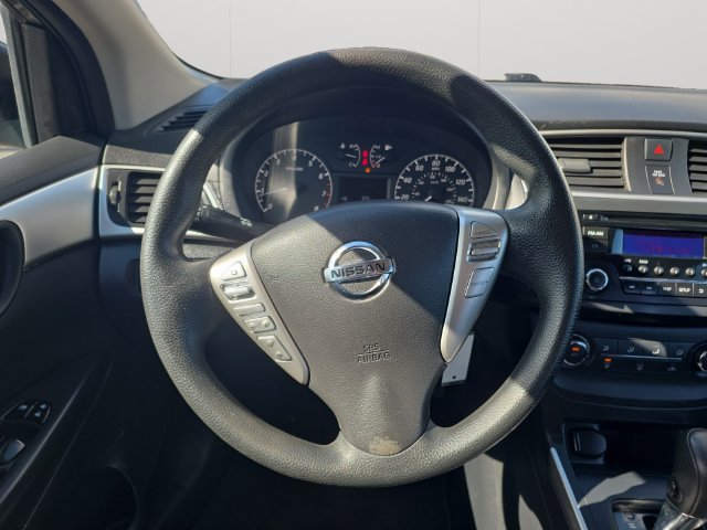 Used 2016 Nissan Sentra S FWD image 11