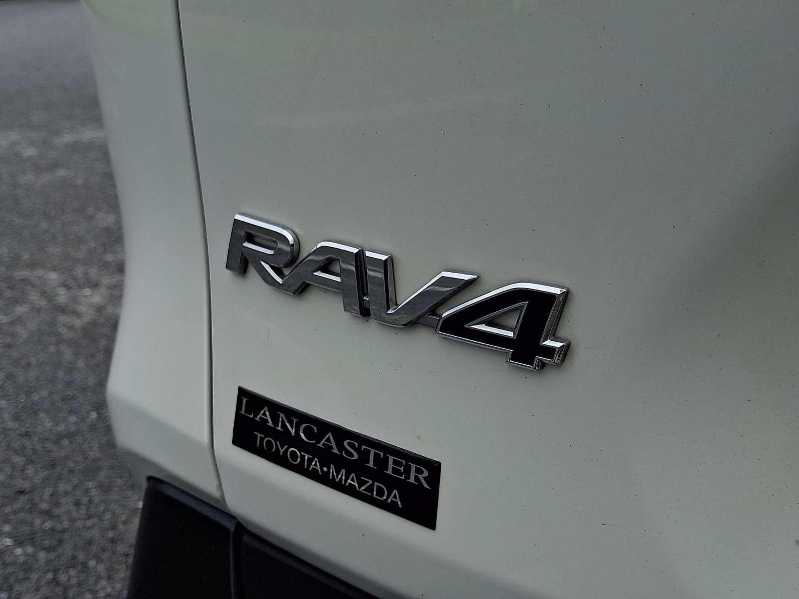 Used 2019 Toyota RAV4 Limited w/ Carpet Mat Package AWD/4WD image 31